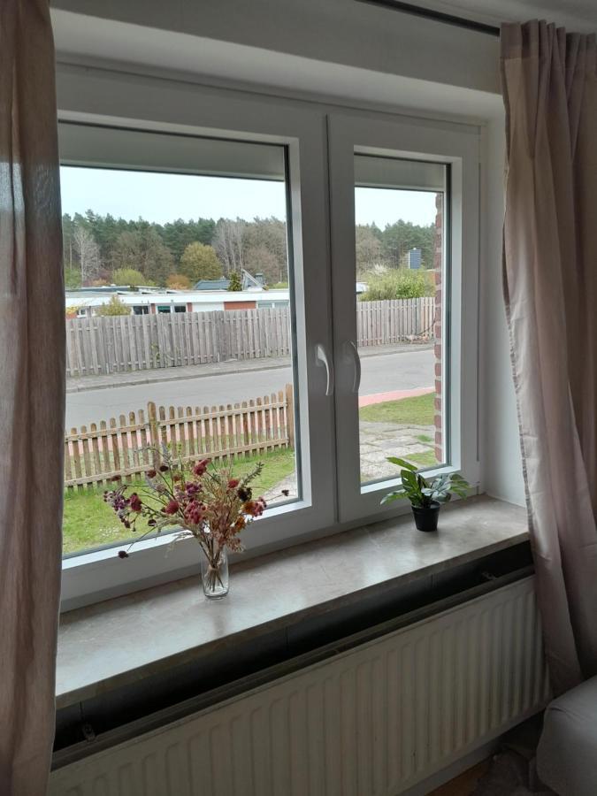 Tannenquartier - Ihr Ferienhaeuschen Apartment Gross Gronau Luaran gambar